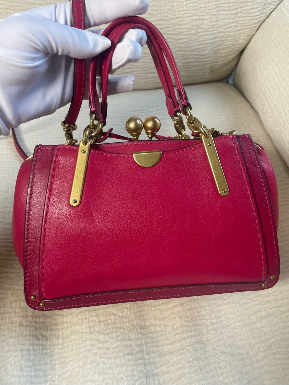 Coach Fuchsia Pebbled Leather Kiss-Lock Satchel with Gold Hardware